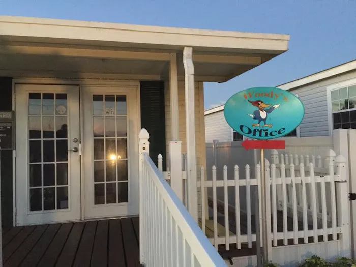 Woody's RV Resort 10