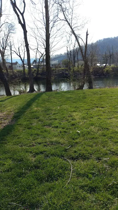 East Tennessee RV Park 9