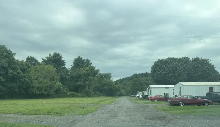 Glade Village Manufactured Home Community 1