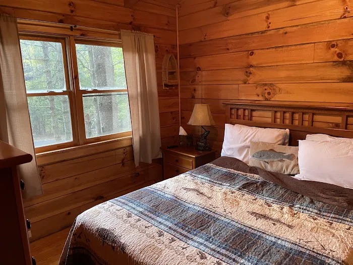 Chestnut Creek Cabins 1