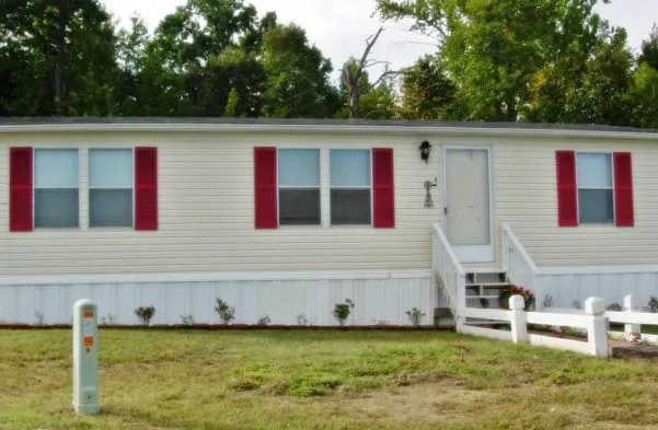 Burchwood Mobile Home Park 3