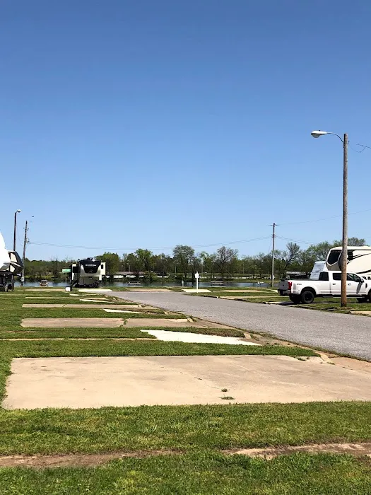 Cook's Lake RV Resort and Campground 5