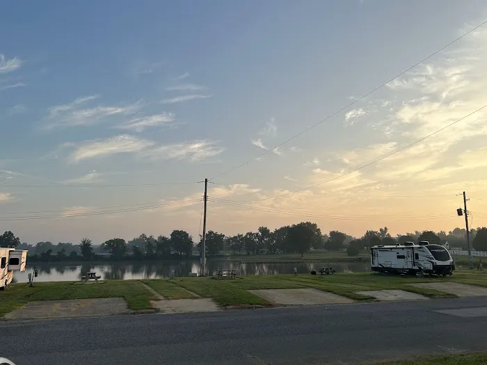 Cook’s Lake RV Parking 10