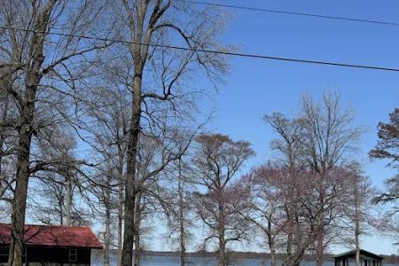 R & D Lakeside Campground