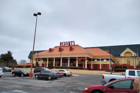 Hollywood Casino RV Park