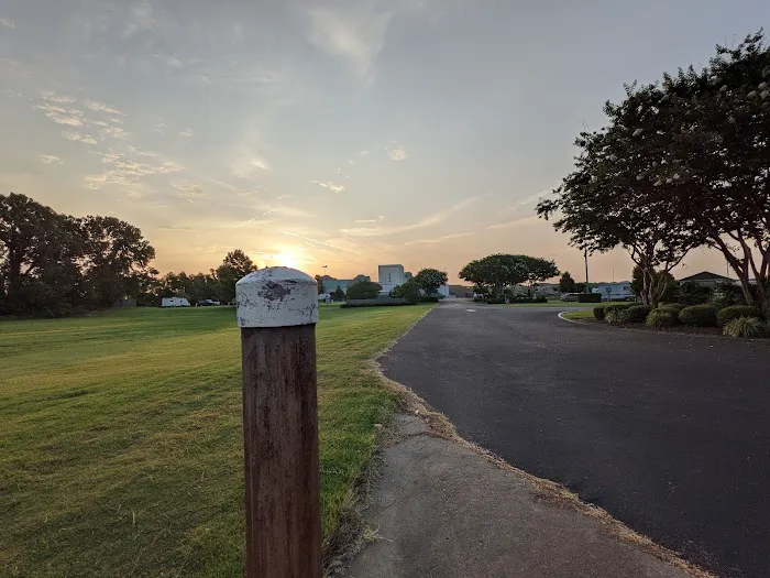 Hollywood Casino RV Park 3
