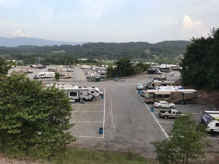 Pole Position Campground 5