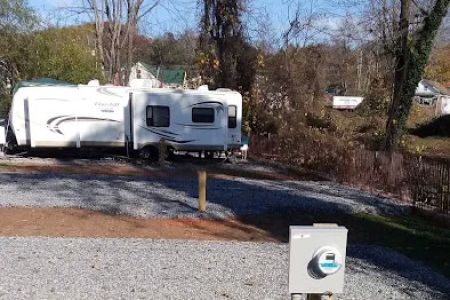 Creekside RV Park