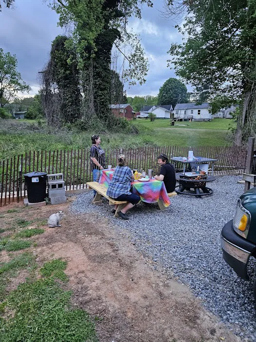 Creekside RV Park 3