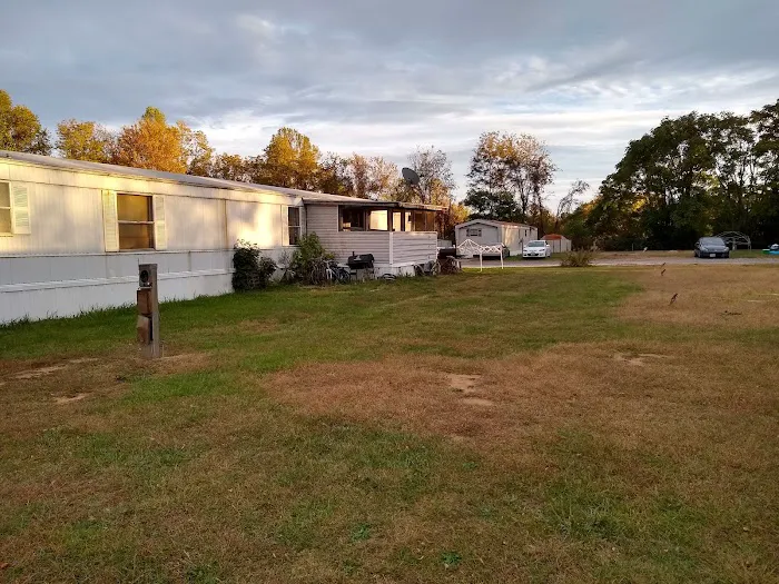 Interstate RV Overnight Park 3
