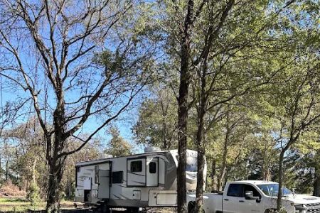 Whispering Oaks Rv Park