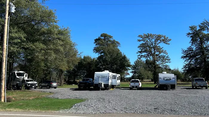 Whispering Oaks Rv Park 9