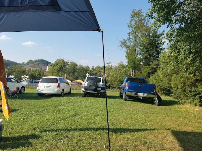 Red Barn Camping 9