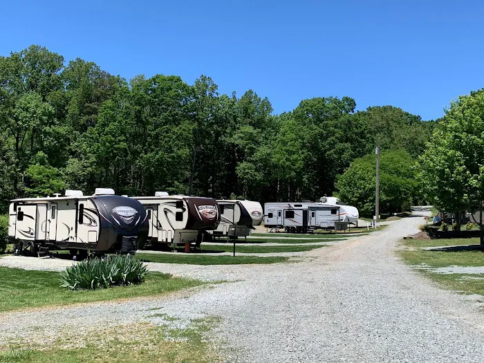 Smith Mountain Campground 10