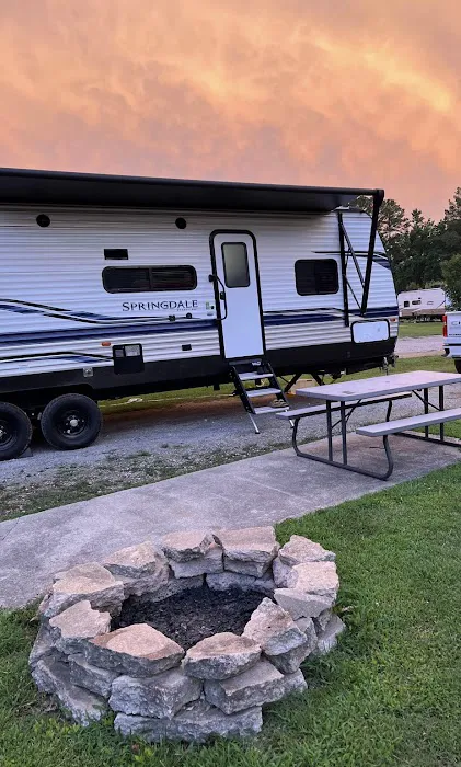 Kamper's Lodge Campground 2