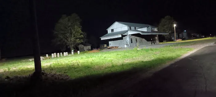 The Gin RV Parking, Camp Sites and Tiny Shack 2