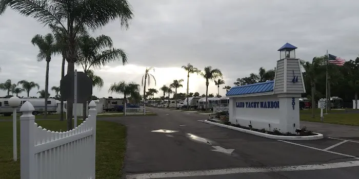Land Yacht Harbor of Melbourne 5