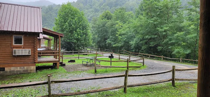 Ashland Resort 1