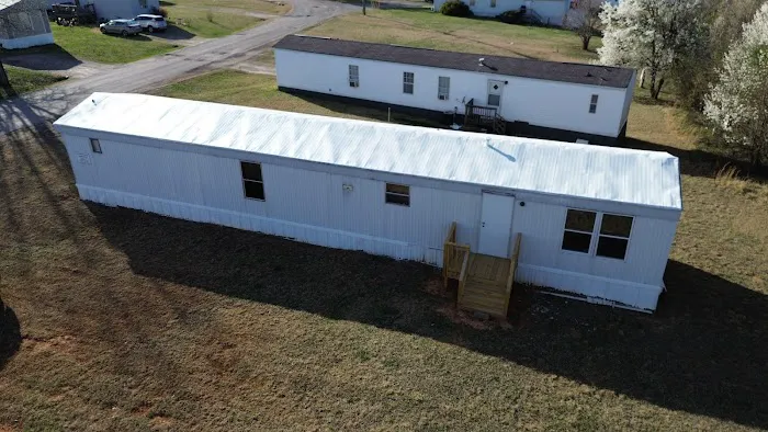 Rolling Hills Mobile Home Park 5