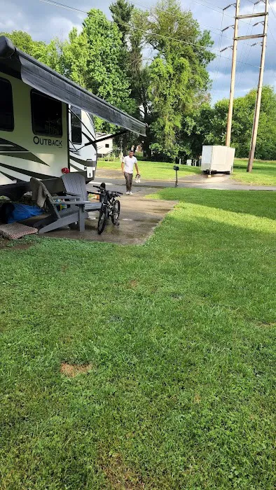 Salem Village Mobile Home Park 2