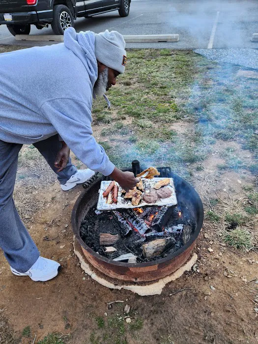 Don's Cab-Inns Campground 4