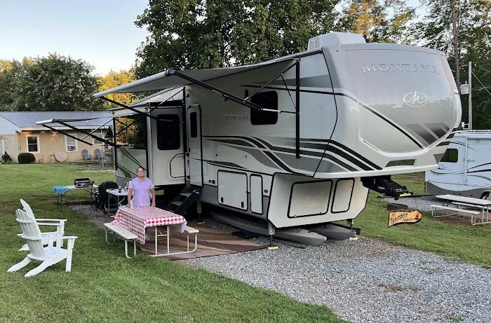 Leesville Lake Campground, LLC 2