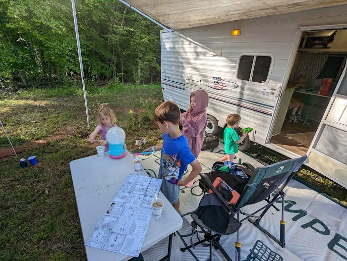 Country Line Creek Campground 4