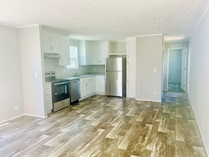 American Way Mobile Home Community 7