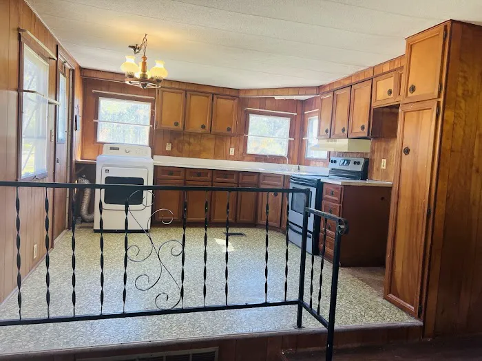 American Way Mobile Home Community 6