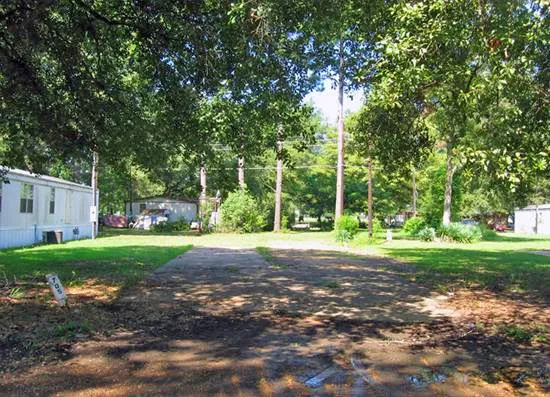 Delta Mobile Home & RV Park 2