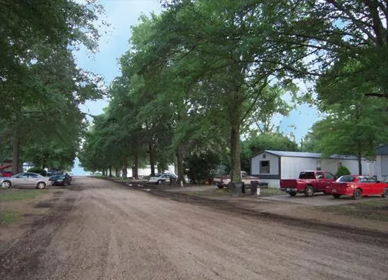 Delta Mobile Home & RV Park 4