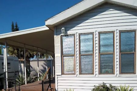 Holiday Palms RV Park
