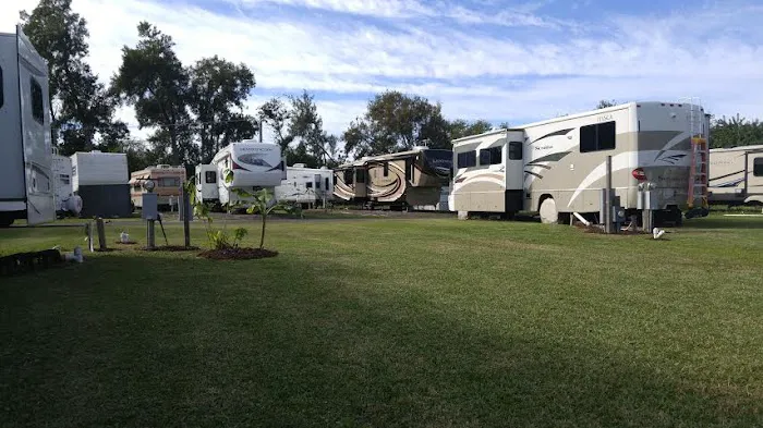 Lone Pine RV Park 5