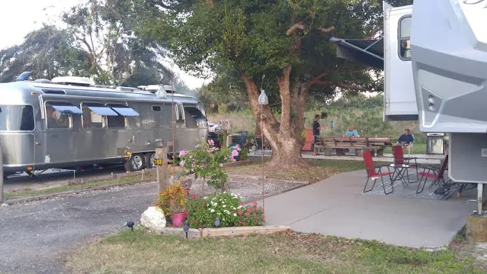 Lone Pine RV Park 7