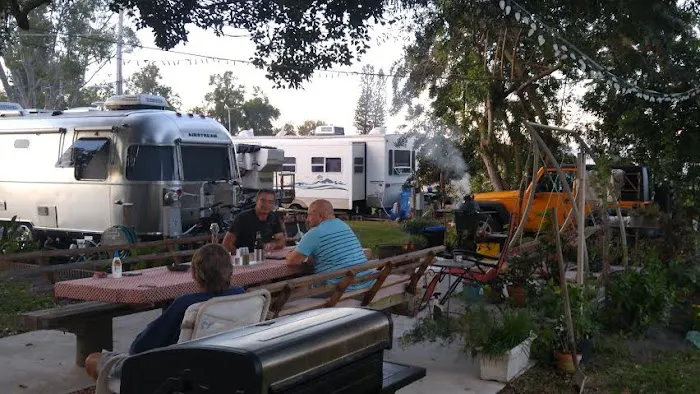 Lone Pine RV Park 4