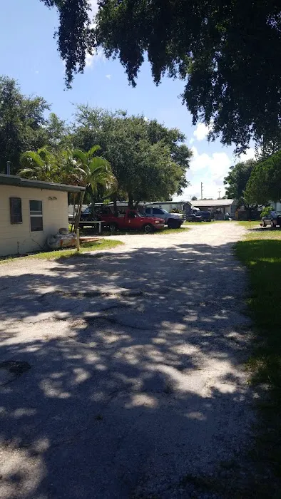 Big Oak Trailer Park 7