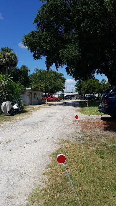 Big Oak Trailer Park 10