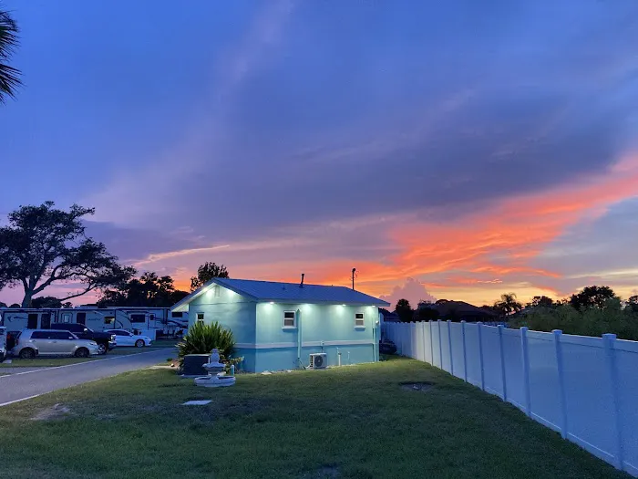 Palm Shores RV Park 3