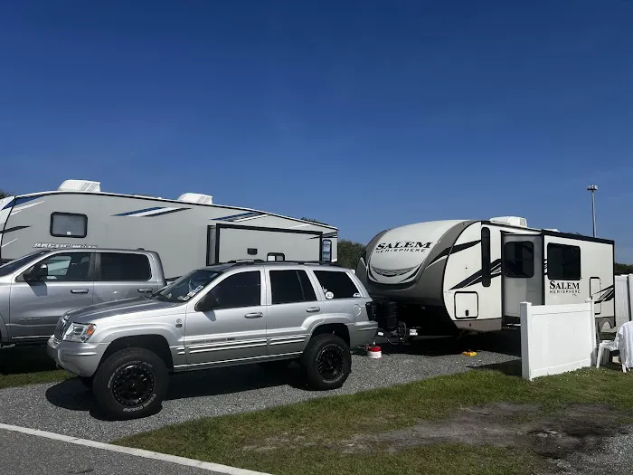 Palm Shores RV Park 9