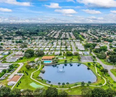 Palm Lake Estates