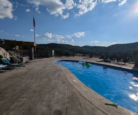 Brushcreek Falls Resort