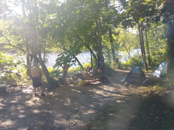 Twin River Campground Driveway 6