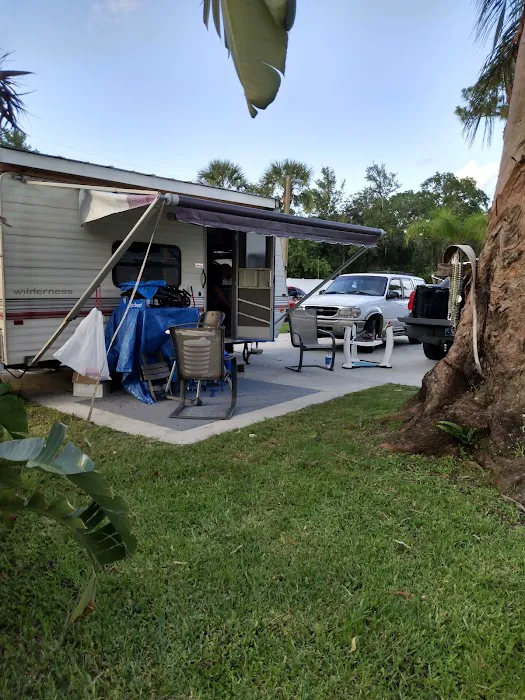 Paradise Mobile Home Park 10