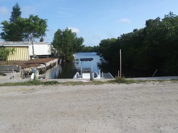 Riviera Mobile Home and RV Park 4