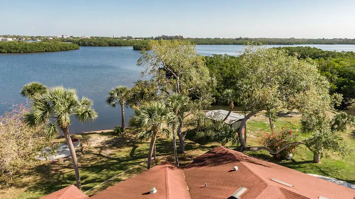 Bedrock Little Manatee 9