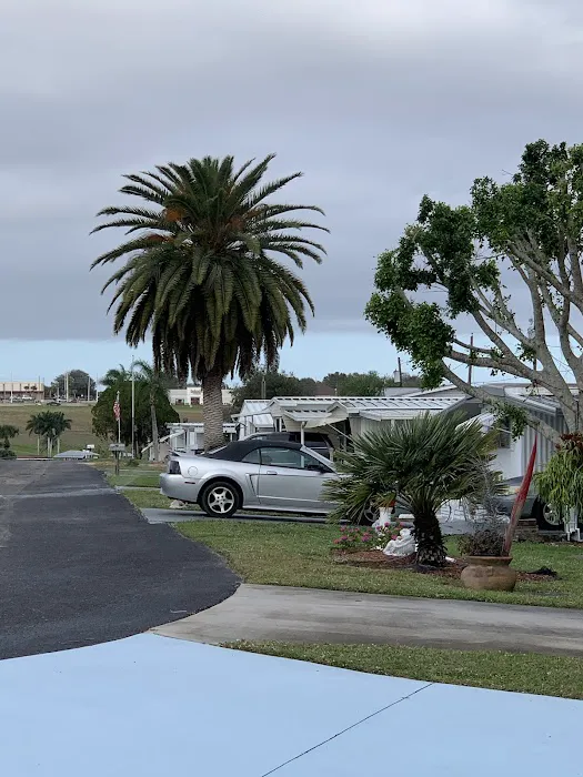 Lake Garden Mobile Home Park 4