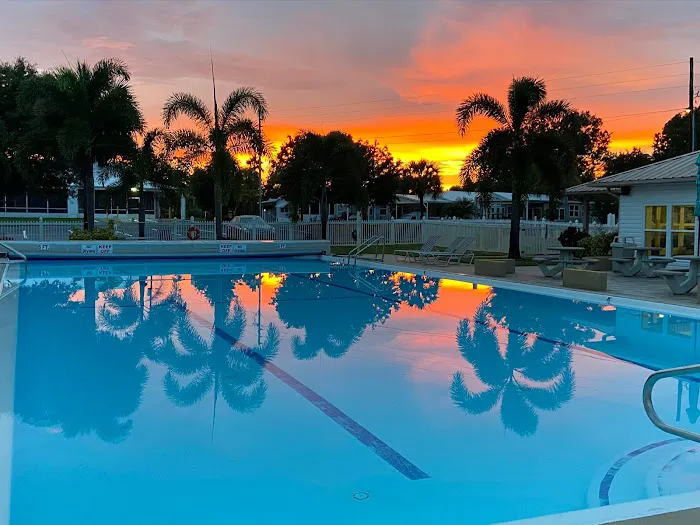 Camp Florida RV Resort 3