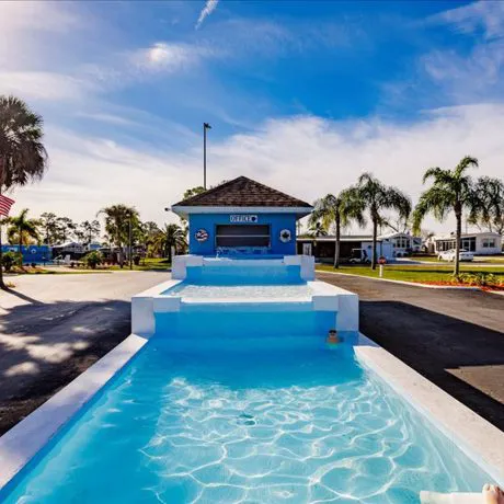 Sunshine MH & RV Resort 4