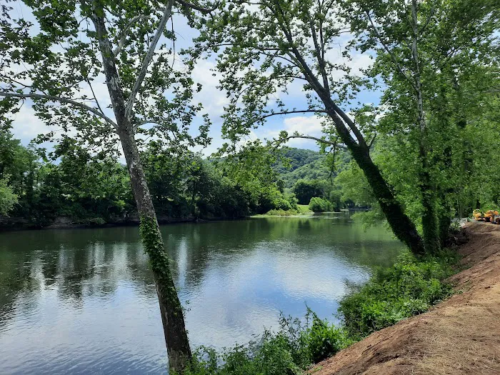 John Henry Campground by Berry’s Campground 3