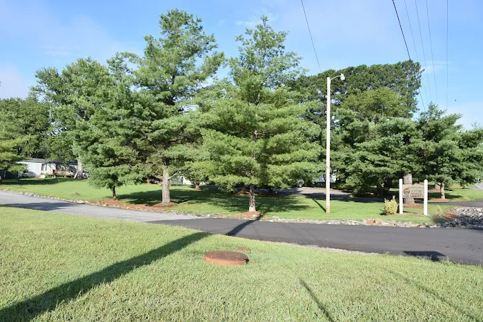 Briarwood Mobile Home Community 4